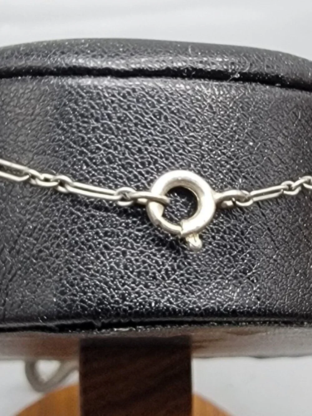 VTG Paste Stone Pot Metal Pendant Necklace 15